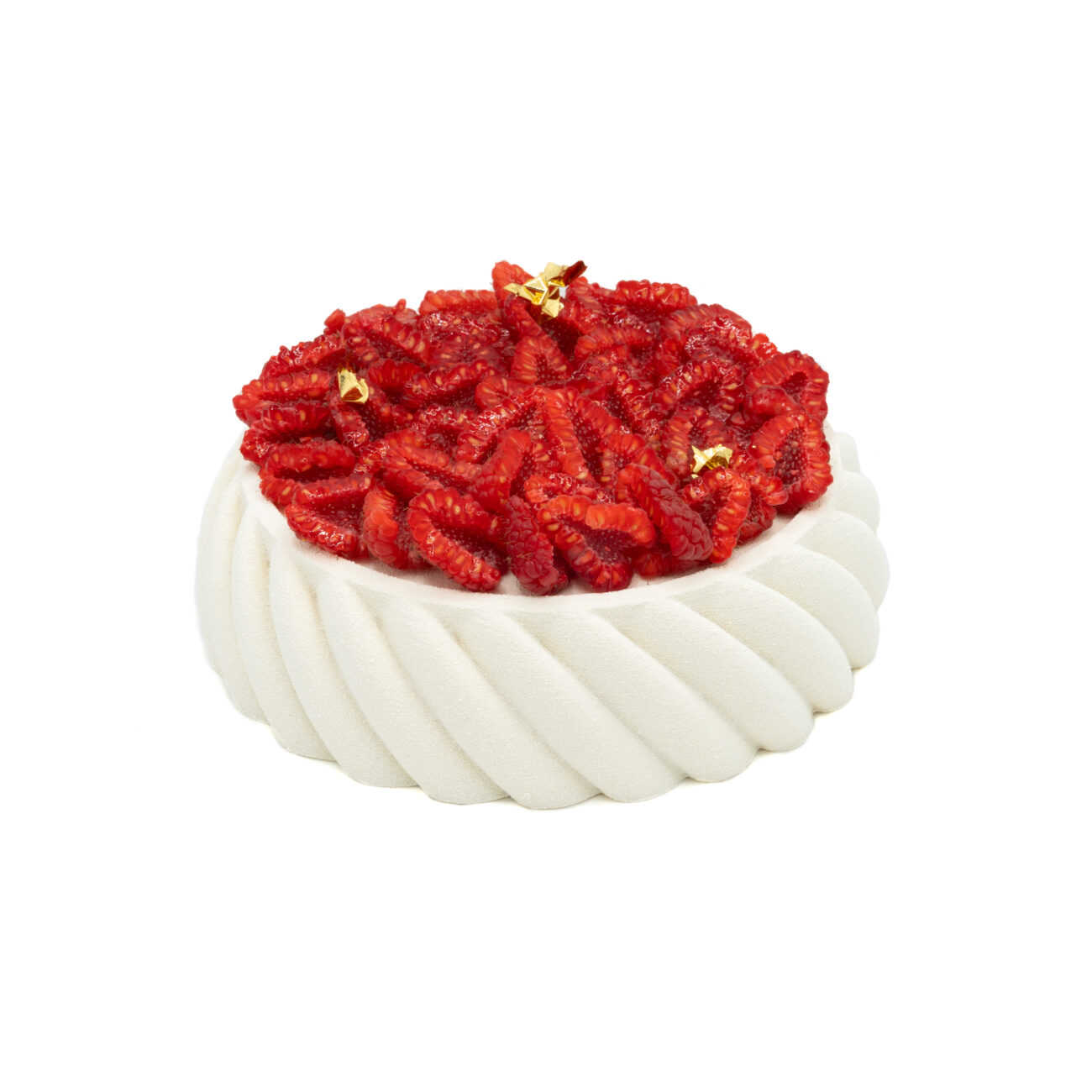 Entremet con lamponi e texture a spirale